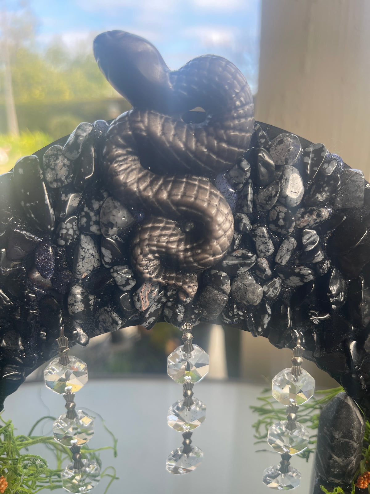 Crystal Creation Black and white