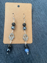 Load image into Gallery viewer, Obsidian and blue agate with Hamsa necklace and earrings set