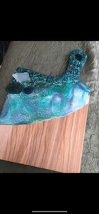 Turtle Ocean resin cheeseboard class $45 size board (14”x7.5”) May 25