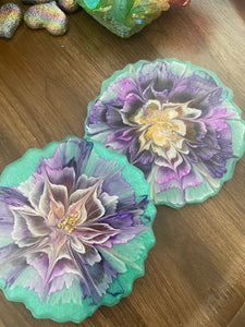 Purple flower resin coasters