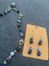 Load image into Gallery viewer, Labradorite, blue agate and obsidian crystal and hamsa beaded necklace