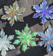 Load image into Gallery viewer, Resin snowflake and beaded class