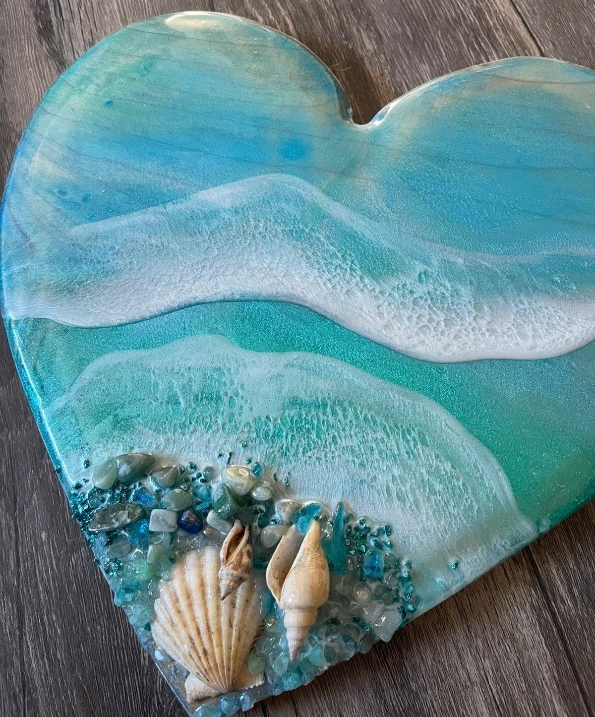 Resin heart cheeseboard class