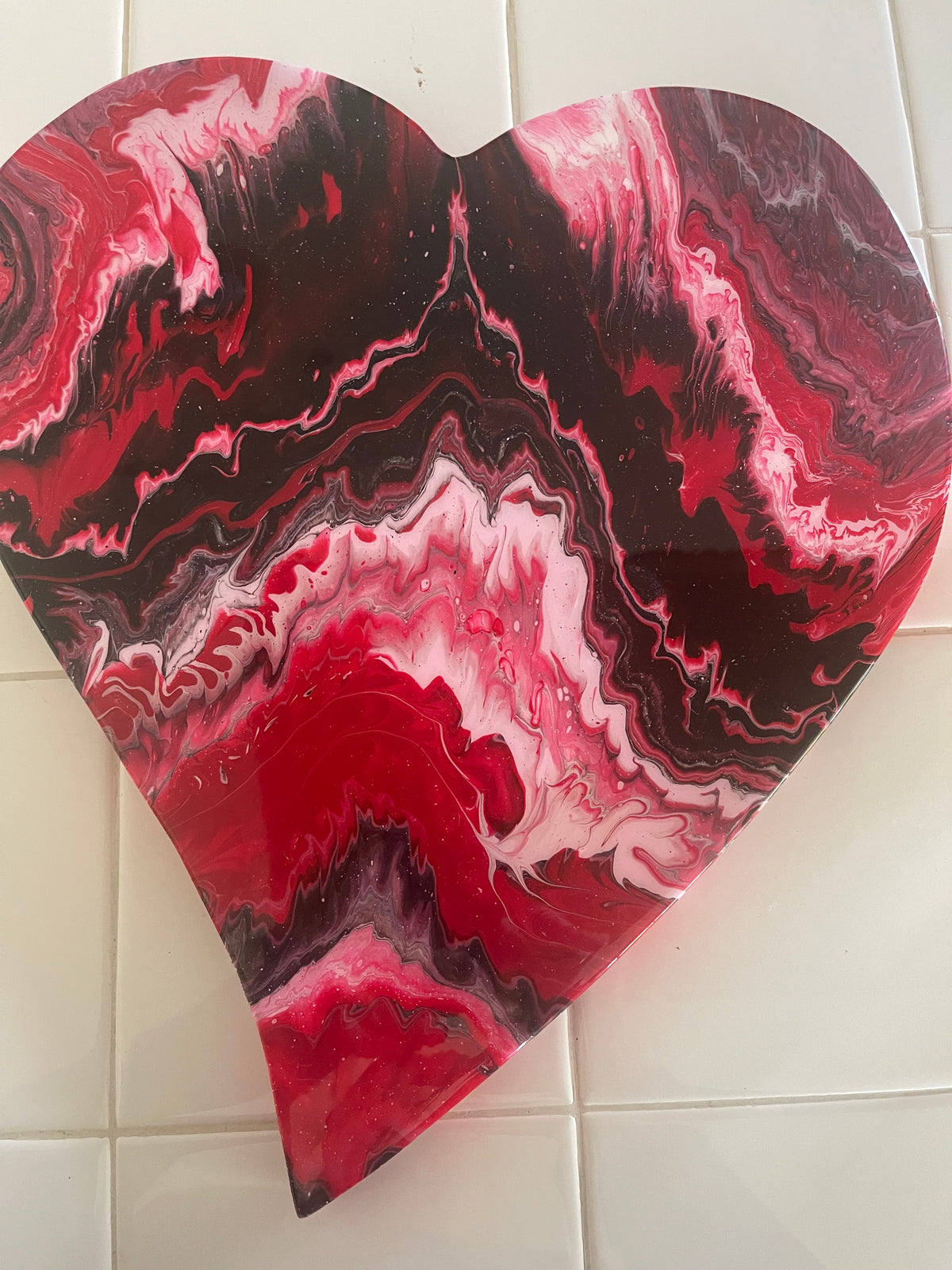 Resin heart cheeseboard class