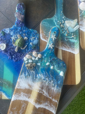 Ocean pour cheeseboard class