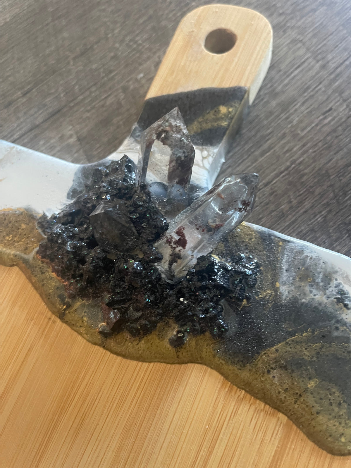 Crystal Resin Cheeseboard