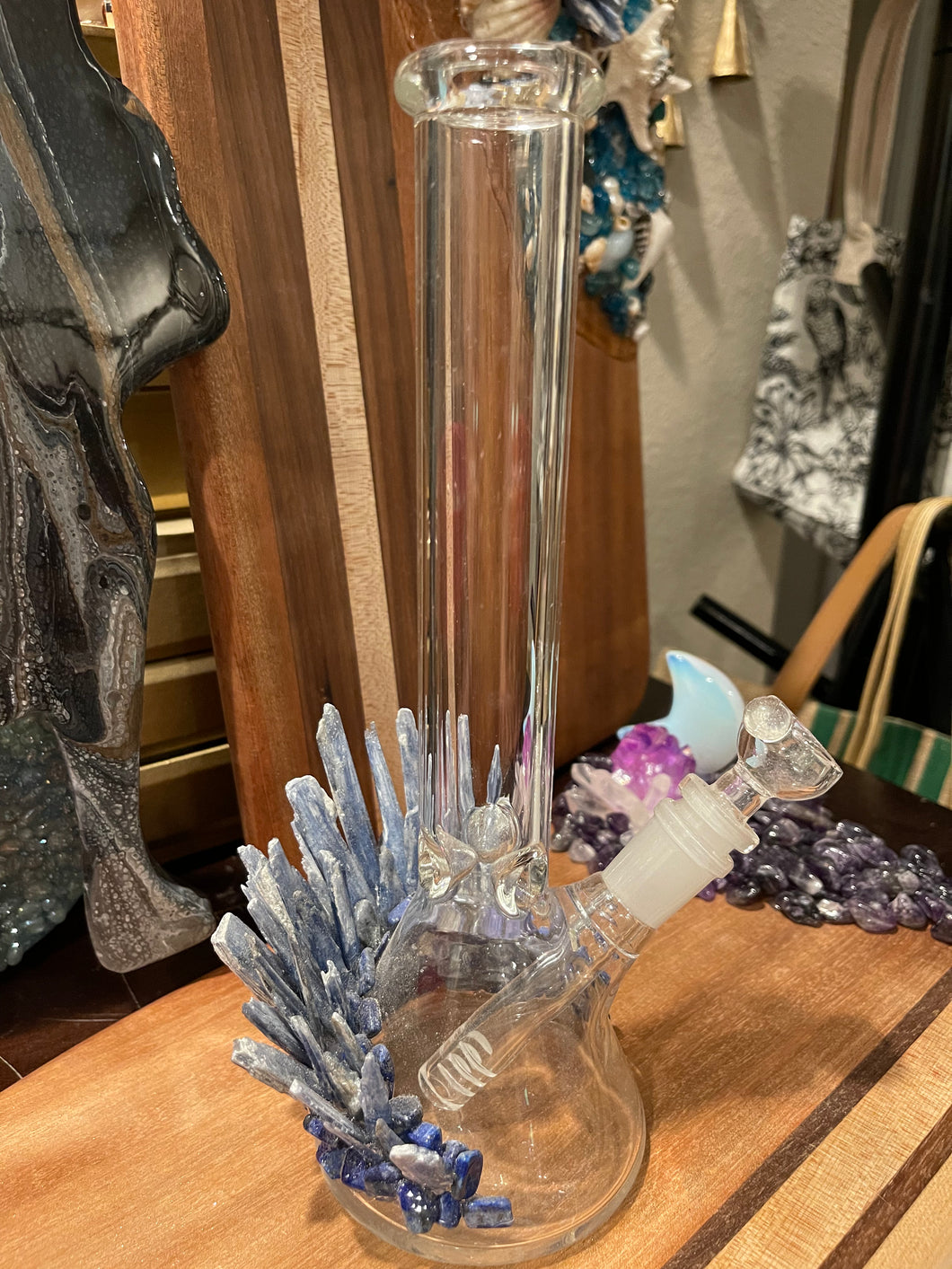 Kyanite and lapis crystal water pipe
